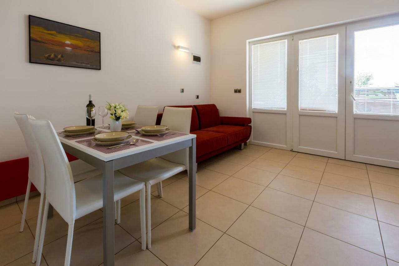 Apartmani Josip Dramalj Exteriör bild