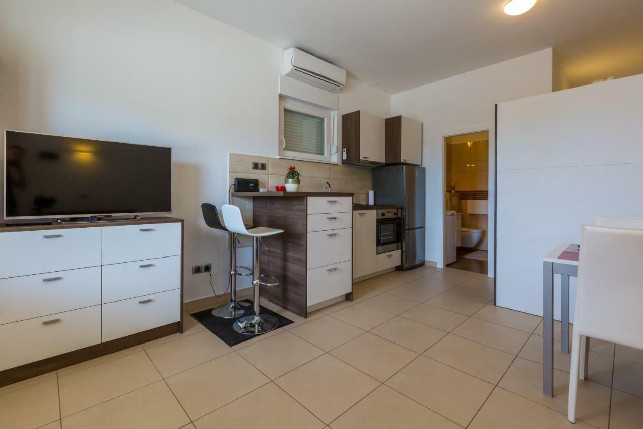 Apartmani Josip Dramalj Exteriör bild